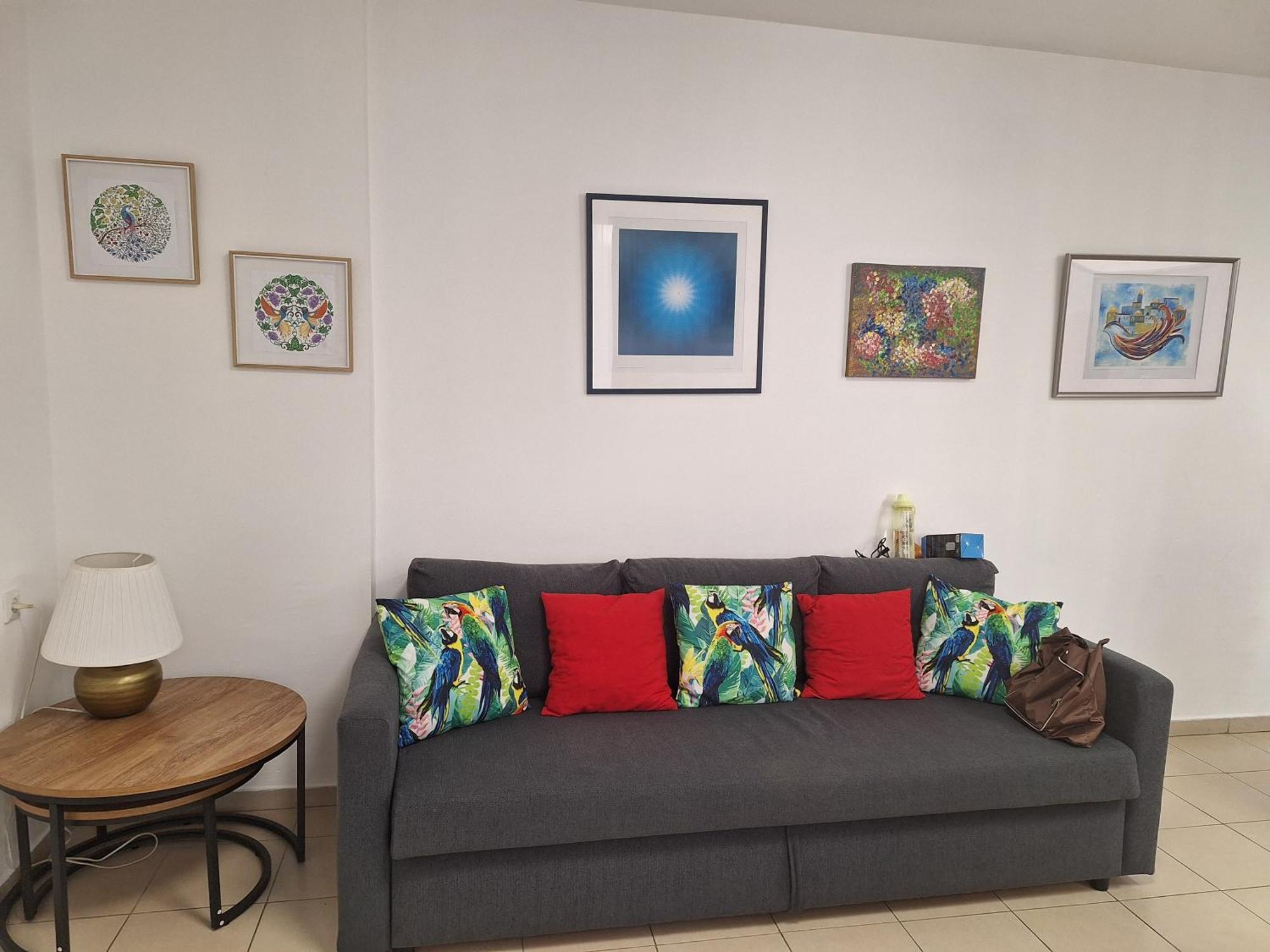 Amazing Apartment For 3 Guests Steps From The Beach Νετάνια Εξωτερικό φωτογραφία