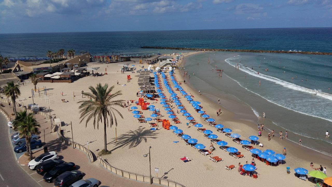 Amazing Apartment For 3 Guests Steps From The Beach Νετάνια Εξωτερικό φωτογραφία